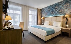Dansaert Hotel